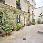 Le Nid De Montmartre Apartment *