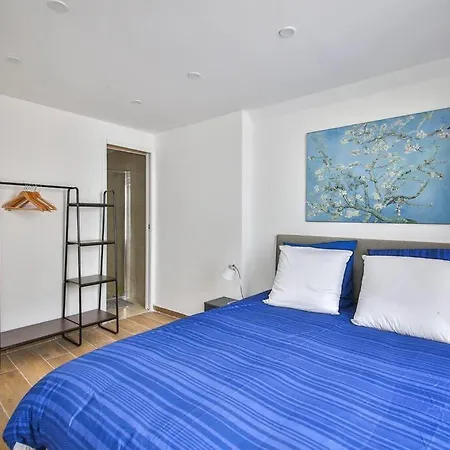 Le Nid De Montmartre Apartment *